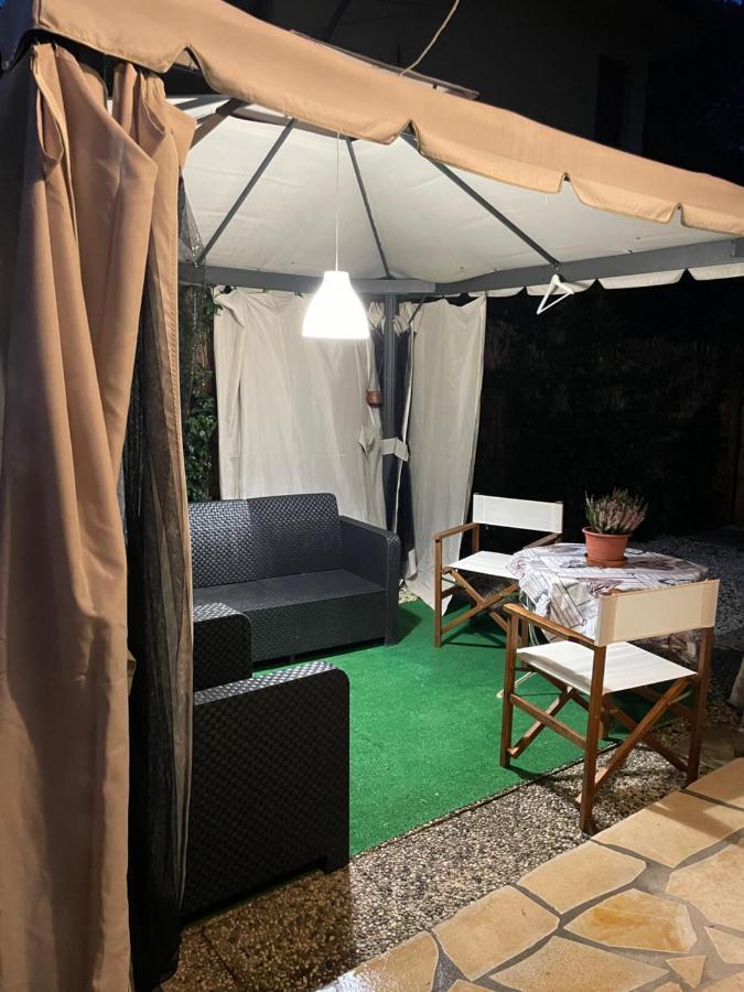 Claudia Nel Cuore Di Forte Dei Marmi Exterior foto